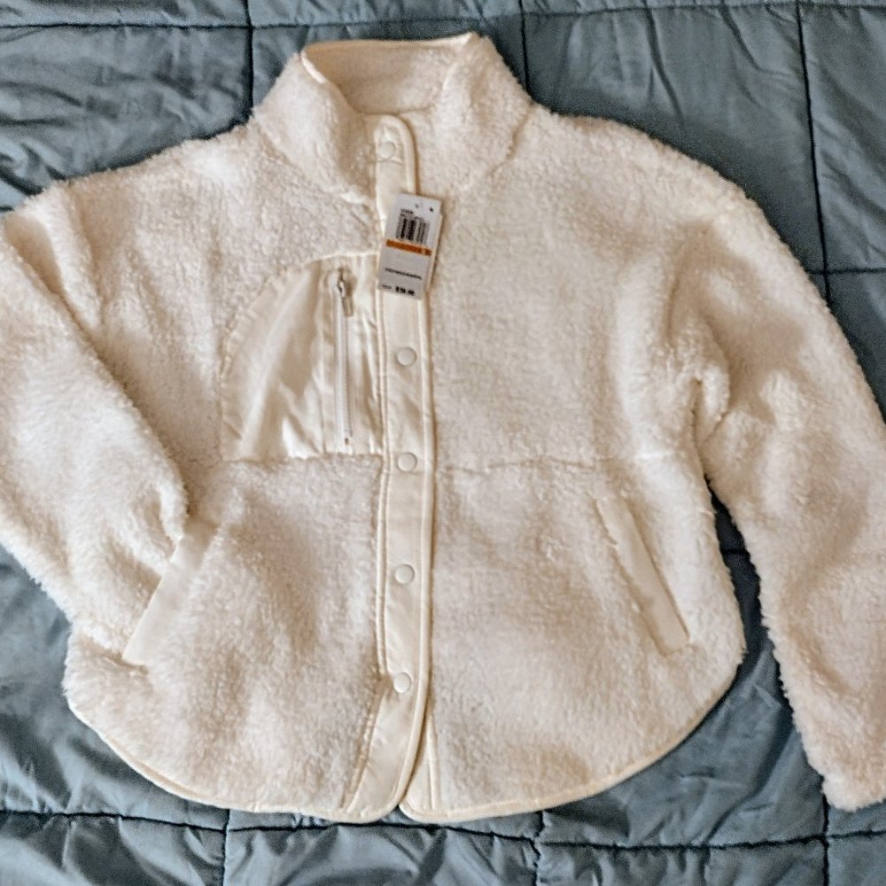 *NWT* Hippie Rose Sherpa Button Up Sweater